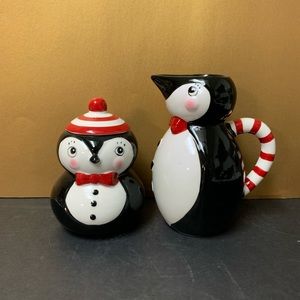 Johanna parker brand new penguins cream and sugar set
